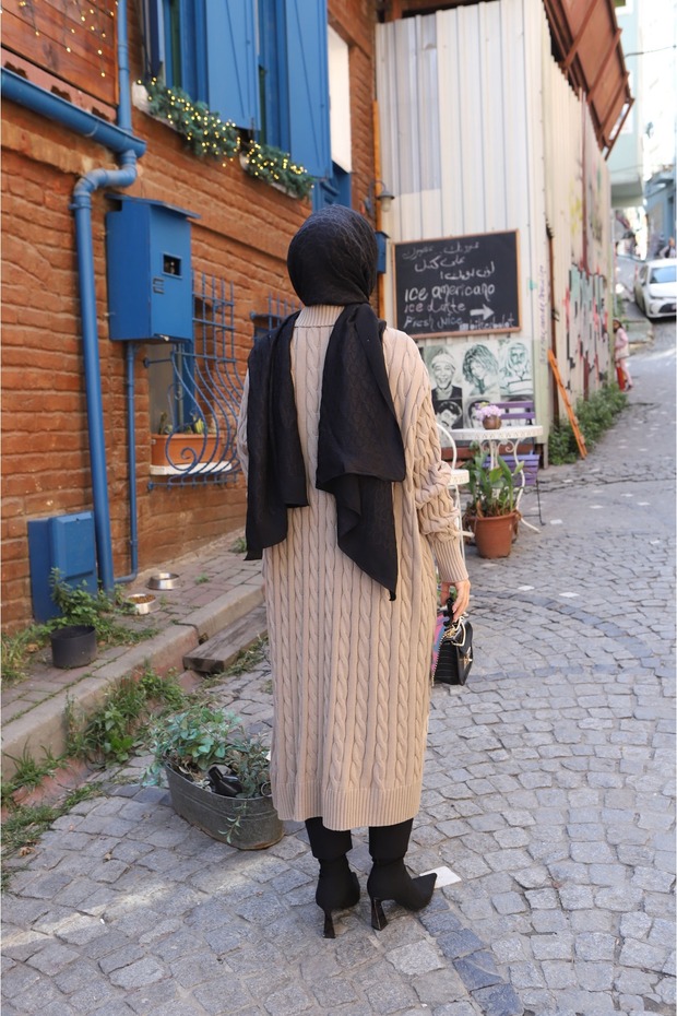 Buttoned Two-Thread Knit Cardigan - 5