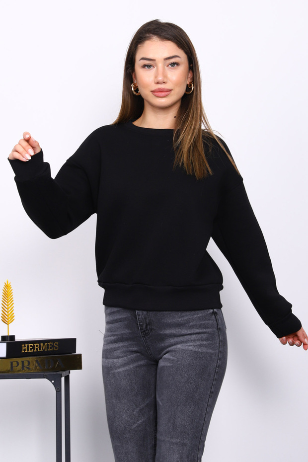 Black Crew Neck Three Thread Sweat