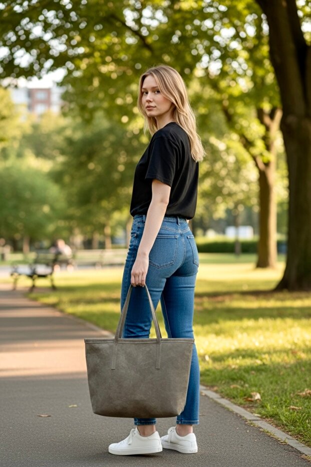 حقيبة كتف كبيرة الحجم من جلد الغزال ذات الوجهين - كاكي - 7