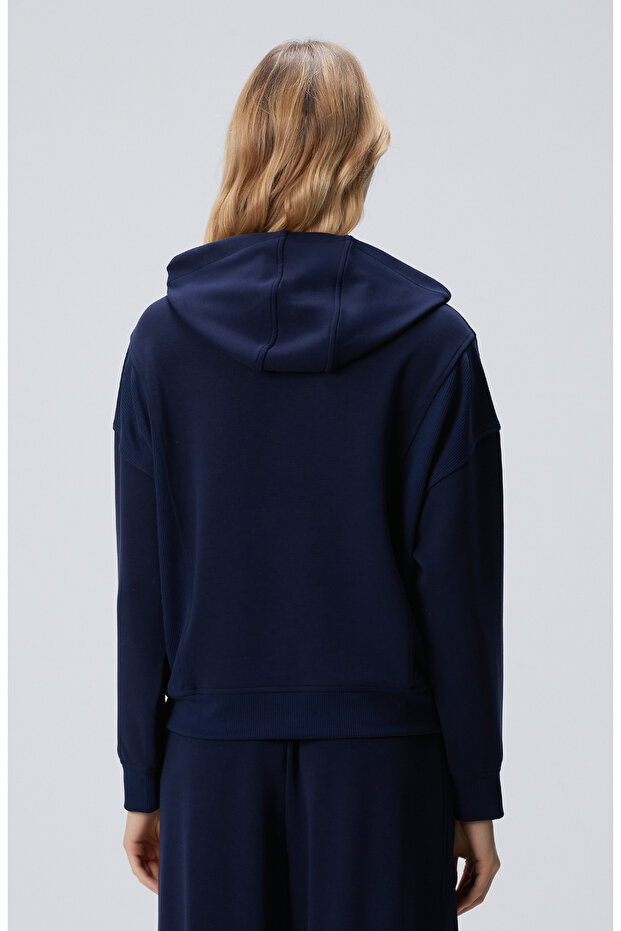 Lacivert Kapüşonlu Sweatshirt - 5