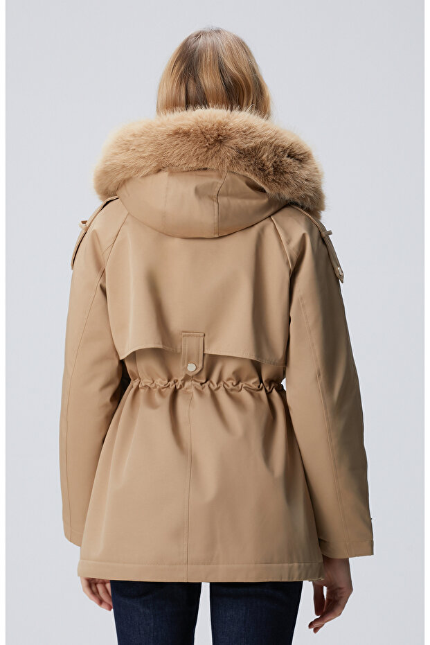 Bej Kapüşon Yakalı Kaban - 5