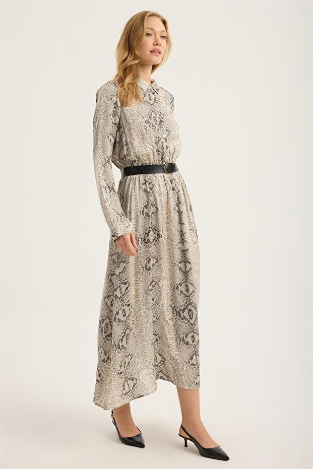 فستان بياقة قميص منقوشة من بيتون - 3