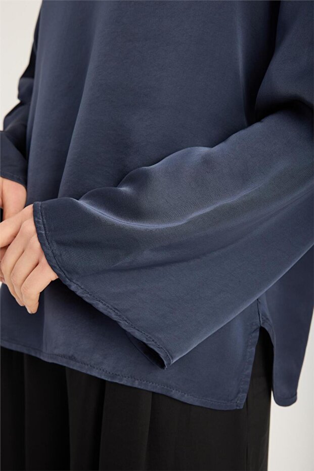 بلوزة برقبة دائرية - 4