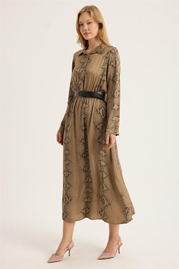 فستان بياقة قميص منقوشة من بيتون - 2