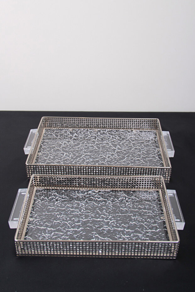 A set of versatile serving trays with a sophisticated and elegant design. - 1