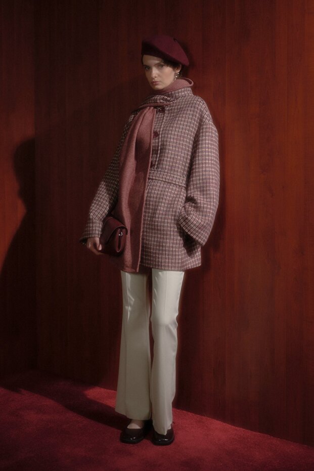 Belted shawl collar detailed coat burgundy