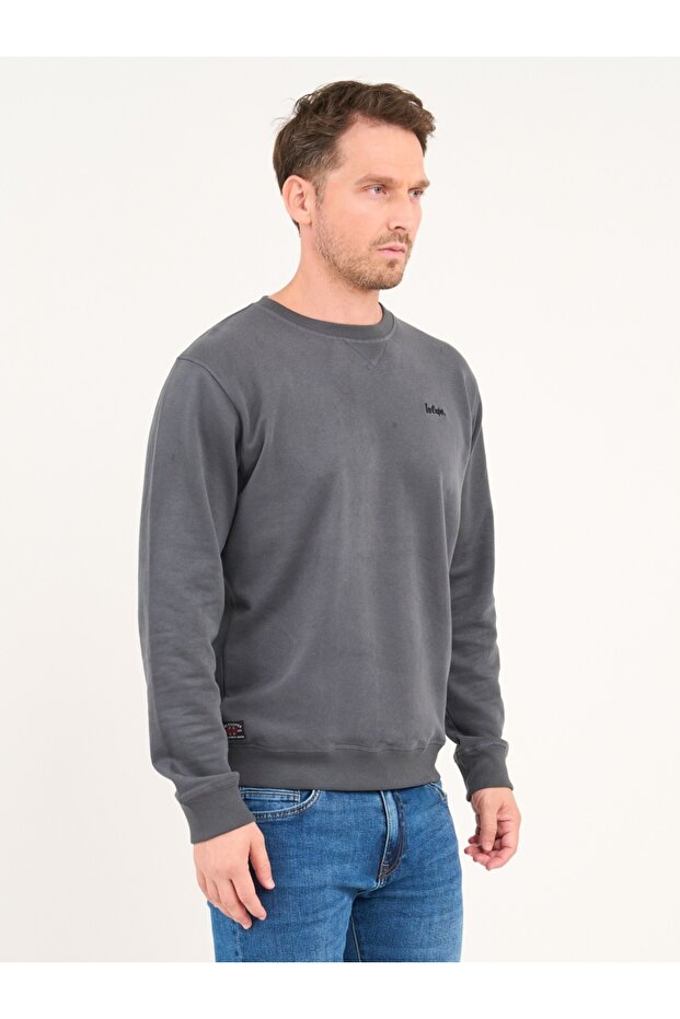 Men's solid-colored sweatshirt - 5