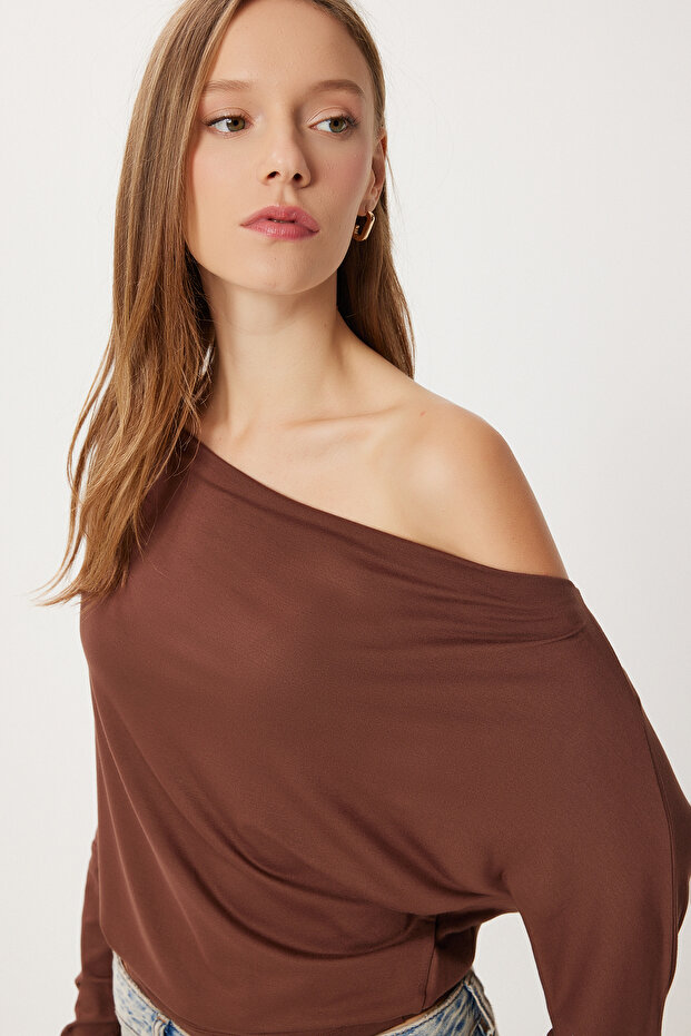 Asymmetrical Collar Flowy Stretchy Knitted Blouse Lub0309 Brown