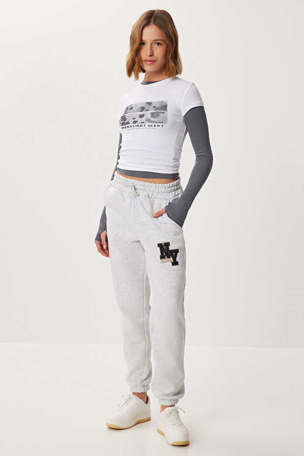 Embroidered Ş Fleece-Lined Jogger Sweatpants Lzv0039 Gray Melange