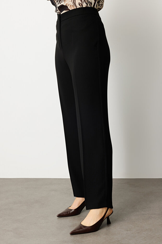 Φαρδύ παντελόνι κρεπ - 4