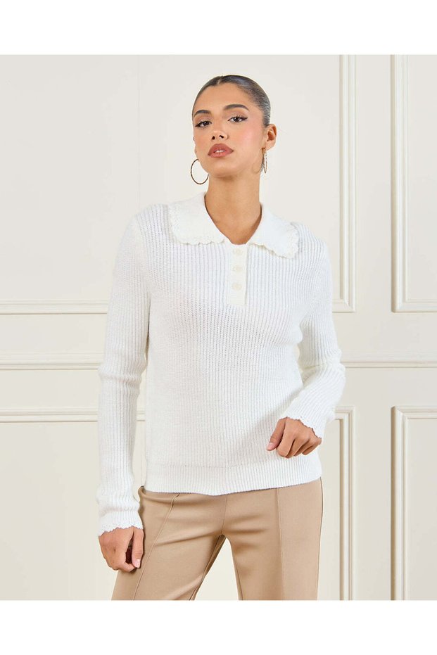 Women Ivory Collard Knitted Pullover