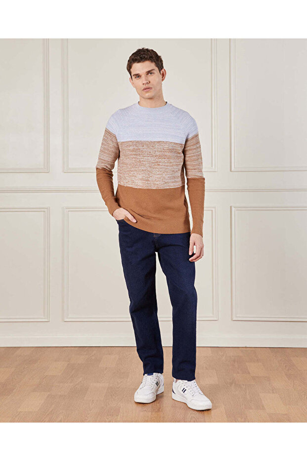 Men Brown Solid Sweater - 2