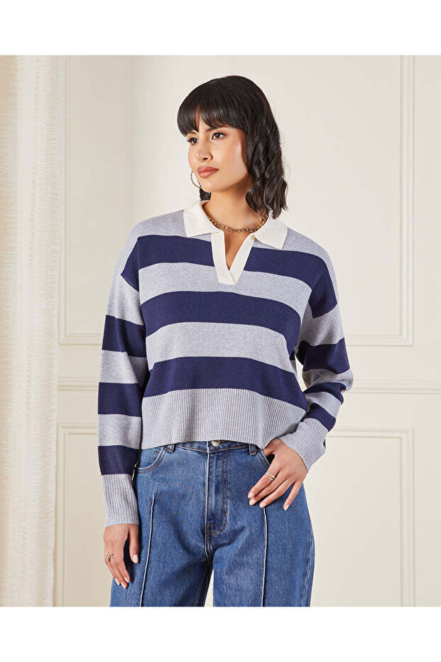 Women Navy Collared Pullover - 1