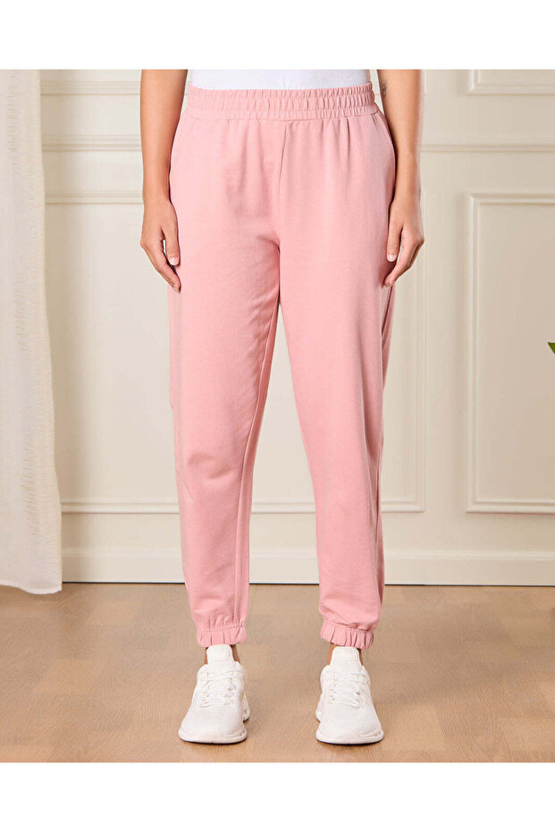 بنطلون رياضي نسائي سادة باللون الوردي - 1