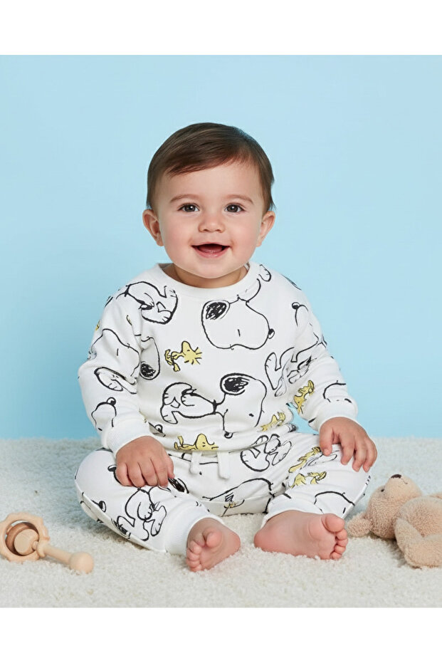 Infant Boys White Snoopy Jogging Suit (2 Piece)