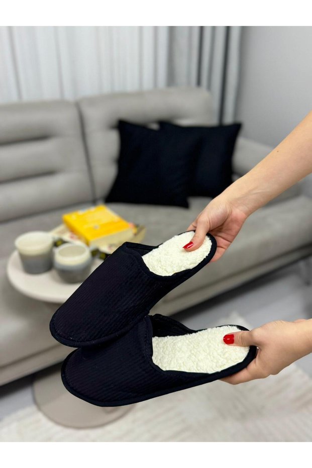 Black Fur-Sewn Non-Slip Sole Unisex House Slippers