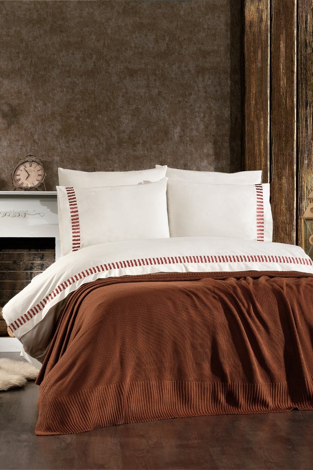 Imperra 100% Cotton, 7-Piece Premium Double Duvet Cover Set with Knitted Blanket and Embroidery