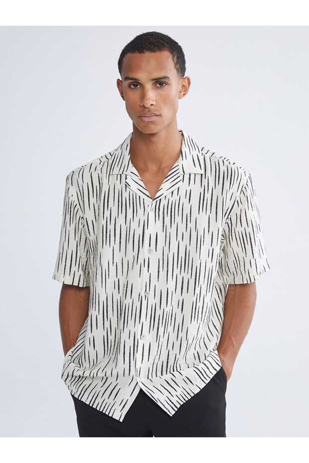 Regular Fit Resort Collar Short Sleeve Patterned Men's Shirt