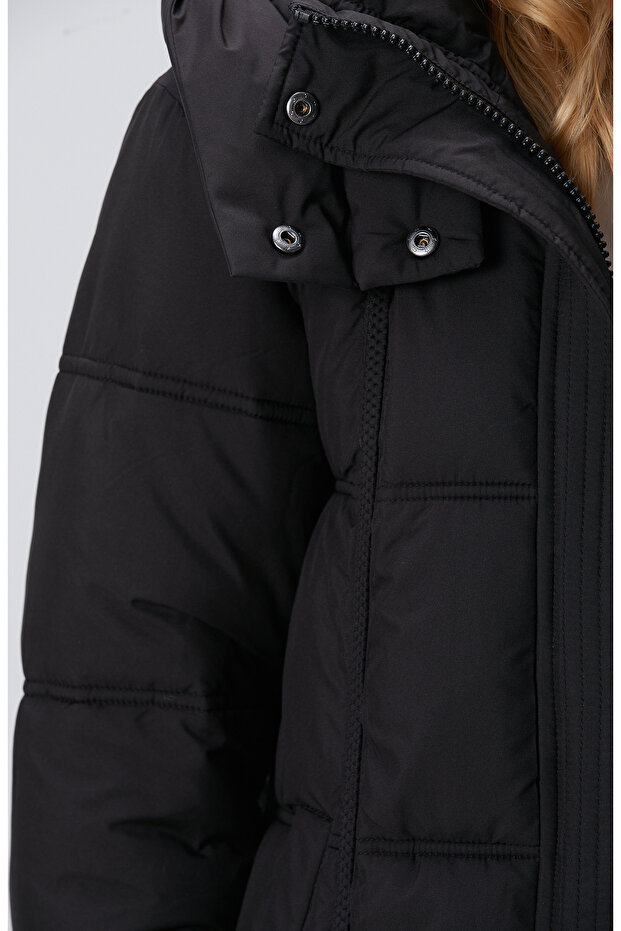 Siyah Kapitoneli Uzun Kaban - 6