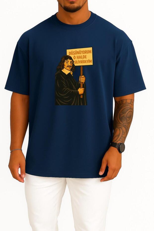 Oversized I'M Thinking, Therefore I Am Silicivrideyim Chest Design Unisex T-Shirt