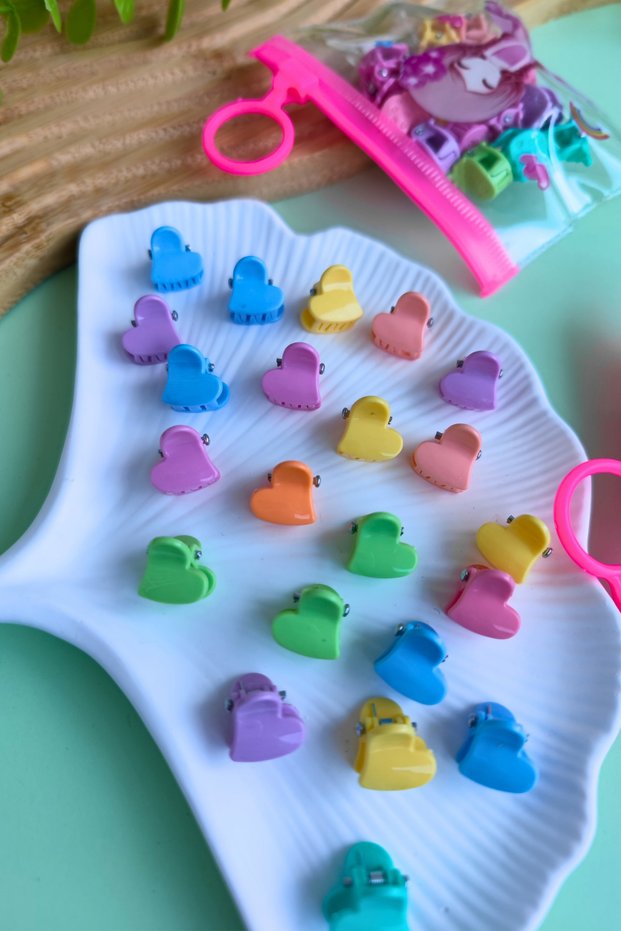 Girl's Colorful Tiny Snap Buckle with Transparent Bag (18 Pieces)