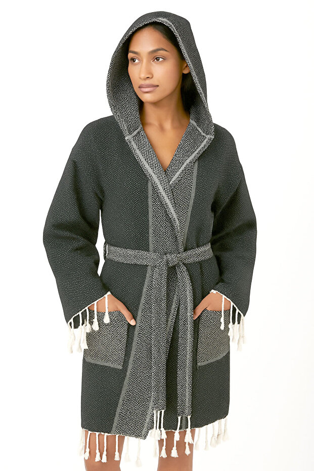 رداء حمام بيشتمال بتصميم "الانعكاس" - 1