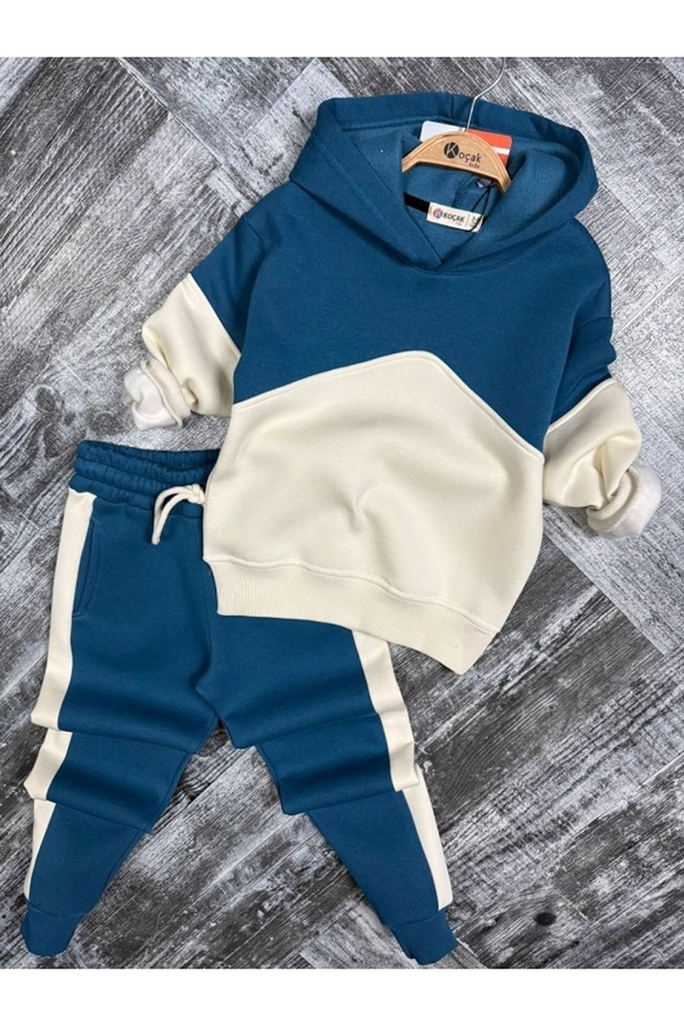 2-Piece Boy's Suit
