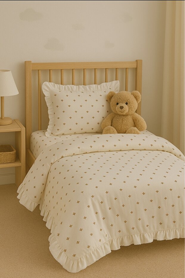 100% Cotton Tiny Figured Embroidered Ruffled Baby Duvet Cover Set