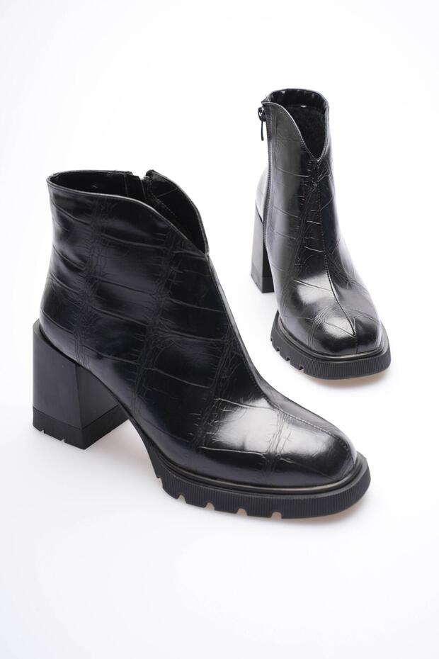 Women's Leather Boots Crocodile Thick Heeled Zippered Black Orvella