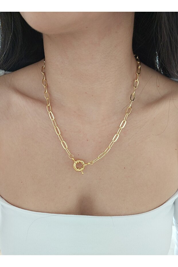 Gold Lock Detailed Chain Necklace