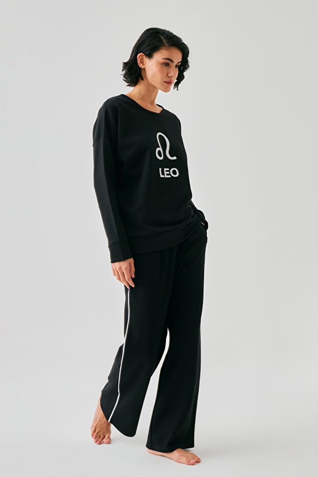 Women's Black Leo Zodiac Oversized 2 Thread Tracksuit Home Wear Set