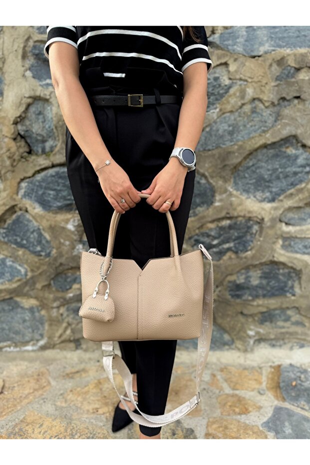 Women's New Season Soft Leather Adjustable Strap Luxury Hand and Shoulder Bag Shoulder Bag