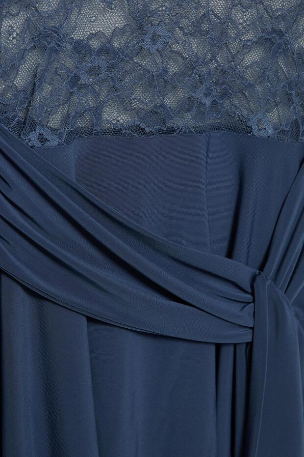 Dantelli kısa elbise - 6