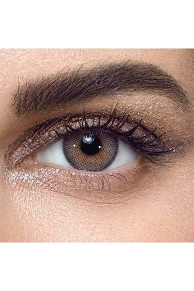 عدسات لاصقة يومية ميستيك