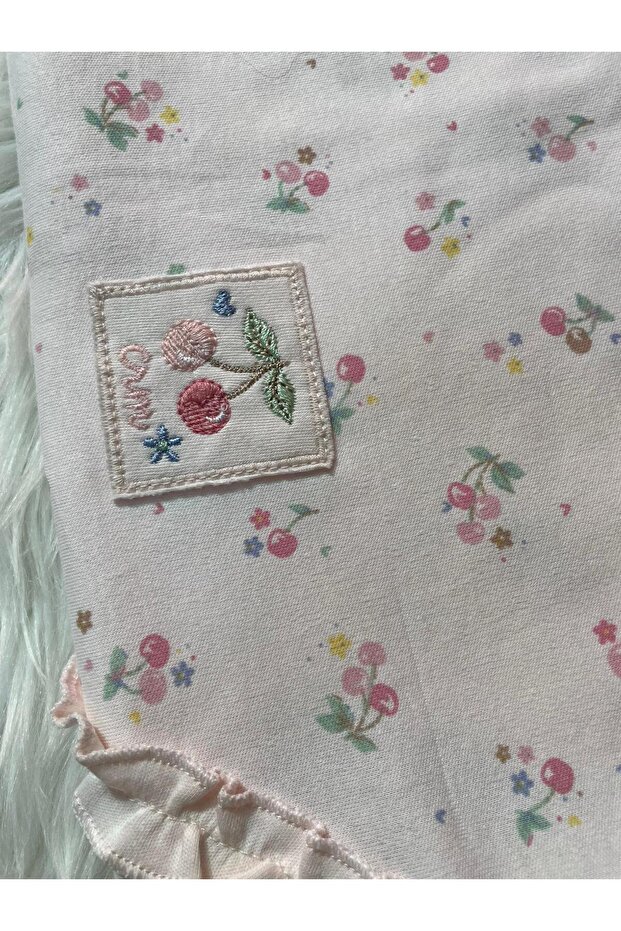 بطانية قطنية ممشطة منقوشة بنقشة الكرز للأطفال - 2