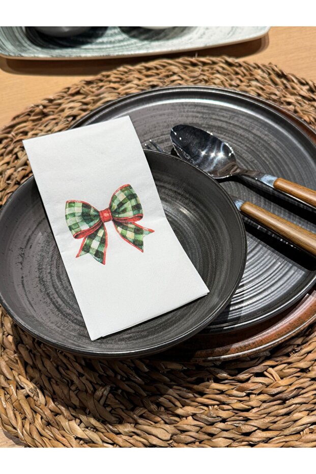 مناديل تقديم على شكل فيونكة مربعة خضراء مطبوع عبوة تحتوي على 16 قطعة - 1