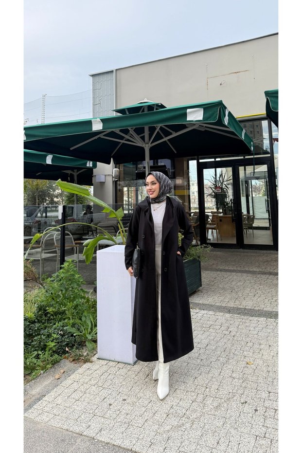 Hooded Spoon Coat