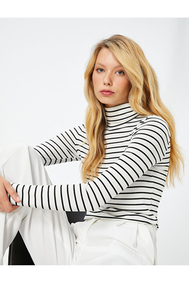 Black Striped Women's T-Shirt 4WPK10006UK