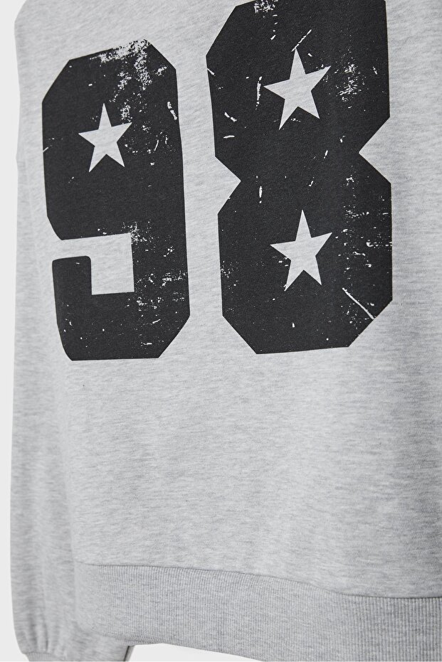 Asimetrik baskılı sweatshirt - 7