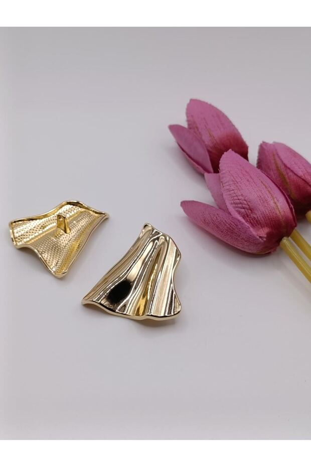 Gold, Wavy Large Metal Button, 2 Pieces