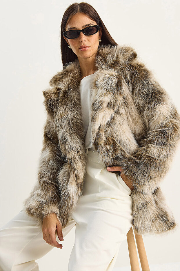 Women's Beige Brown Patterned Collared Lined Medium Length Faux Fur Coat 2851 60281124
