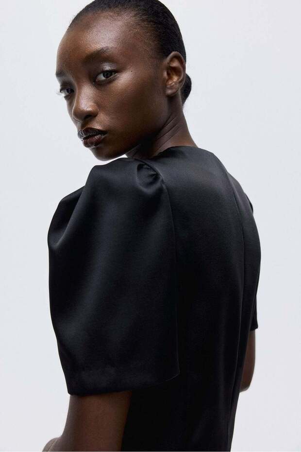 بلوزة بأكمام منفوخة - 2