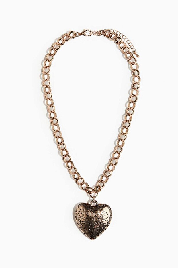 Heart-pendant chain necklace