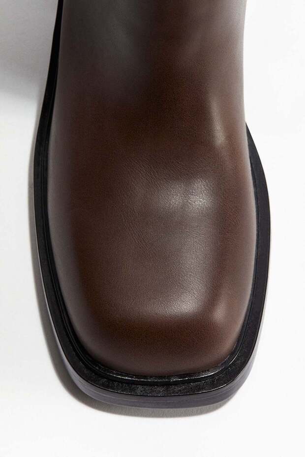 أحذية بكعب عريض - 3