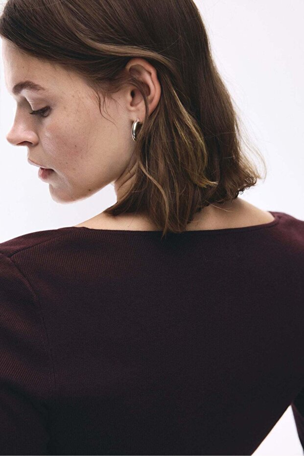 بلوزة برقبة مربعة - 5