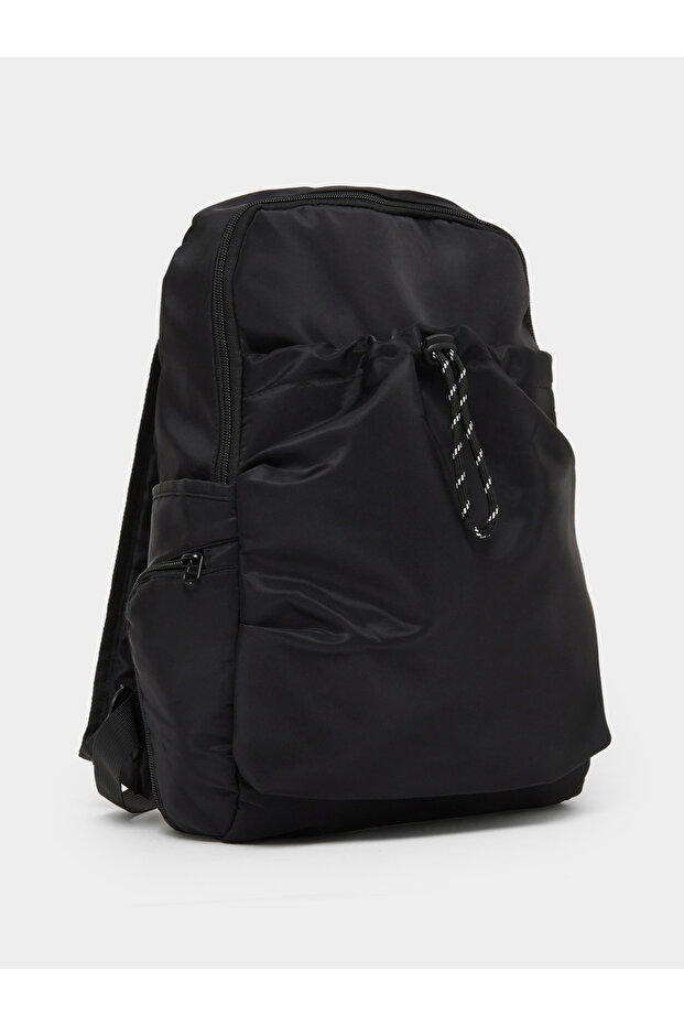 حقيبة ظهر من النايلون الأسود برباط - 1