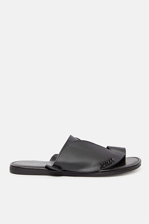 Men Black Shirqui Sandals