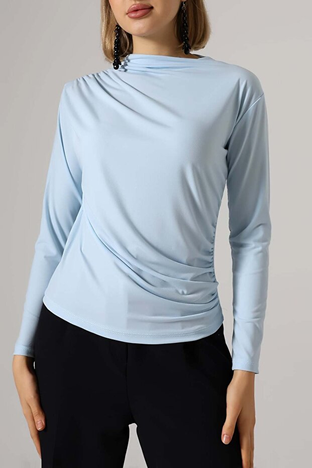 Sandy Turtleneck Ruched Detail Blouse – Comfortable & Elegant