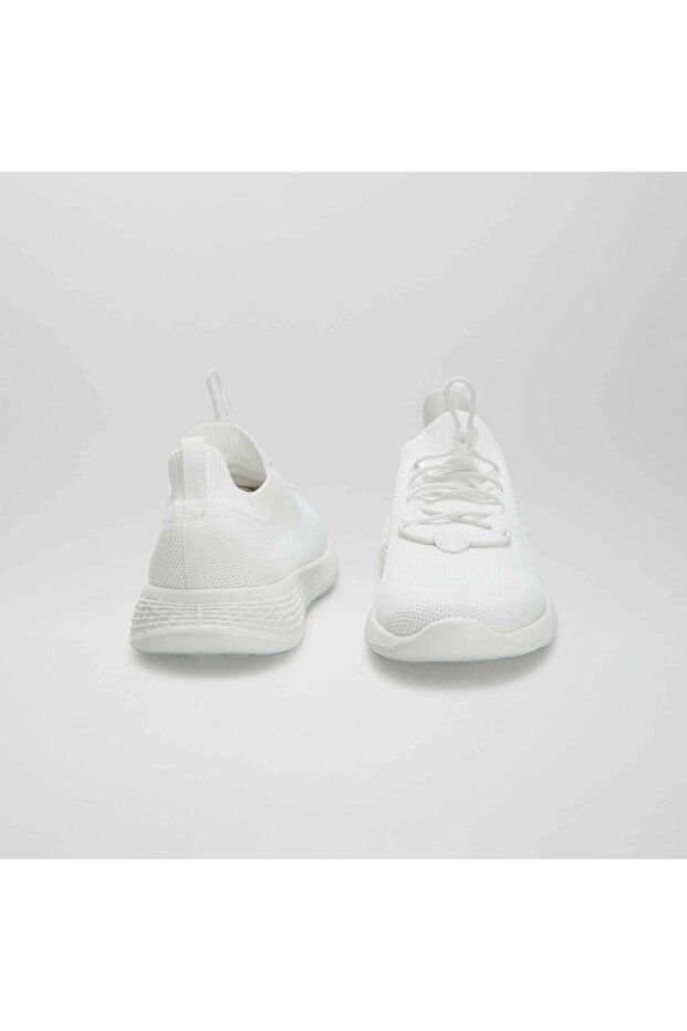 حذاء رياضي شبكي أبيض - 3