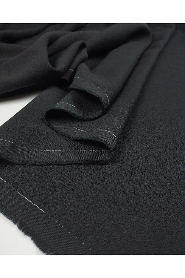 Crepe Fabric in Black Color (Width 140 cm X Length 385 cm)